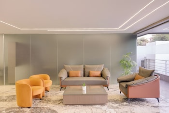 The Hoften Sukh Vasa, Sector 51 & Golf Course Ext Road,Sector 51,4 star