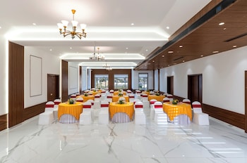 Enrise By Sayaji Dwarka,Baradia,4 star