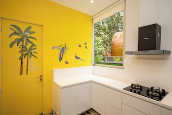 Casa Amore La Verona,Manohar International Airport,2 star