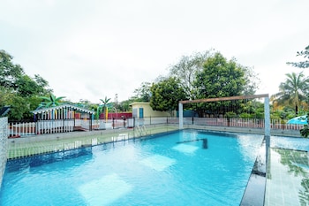 Treebo Green Village Resort With Pool,,3 star