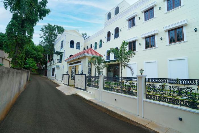 mgm whispering meadows yelagiri