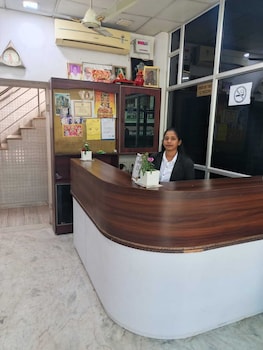 Hotel Ravi Br Group Of Hotels,,3 star