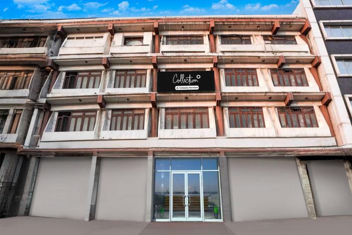 Super Collection O Kanpur Central Railway Junction Formerly Maharaja Palace,,3 star