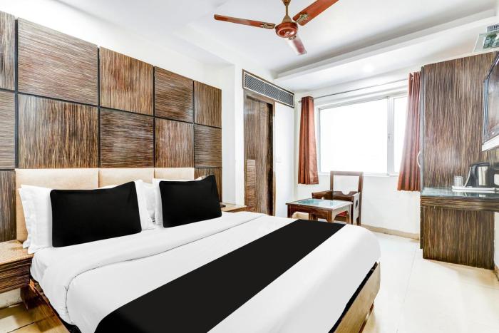Super Townhouse Arakashan Road Paharganj Formerly Mohan International,East Of Kailash,3 star