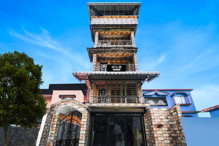 super hotel o champasari siliguri formerly four fox suits