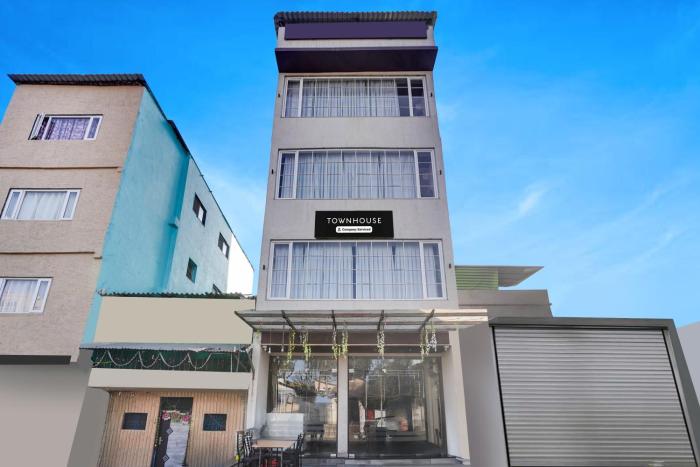 Super Townhouse Arvind Marg Pachamarhi,Arvind Marg,3 star