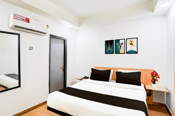 Super Collection O Dallupura Road Noida,,3 star