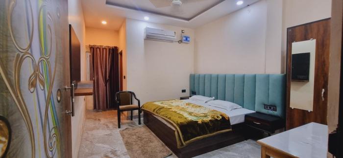 Surya Palace,Ayodhya,3 star