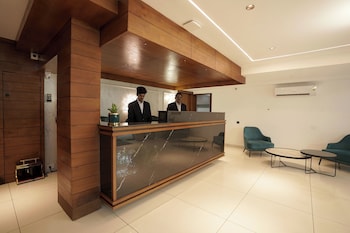 Stayon Hotels,Kunathurmedu,3 star