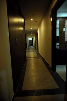 Hotel Travaasa Inn,Vaishali Nagar,3 star