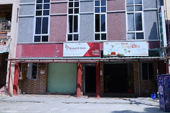 Grand D Gala,,4 star