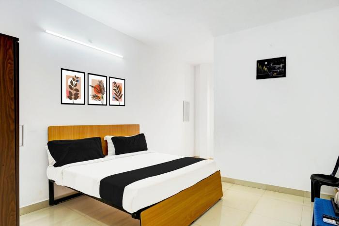 Super Collection O Ambattur Near Patravakam Railway Station,,3 star