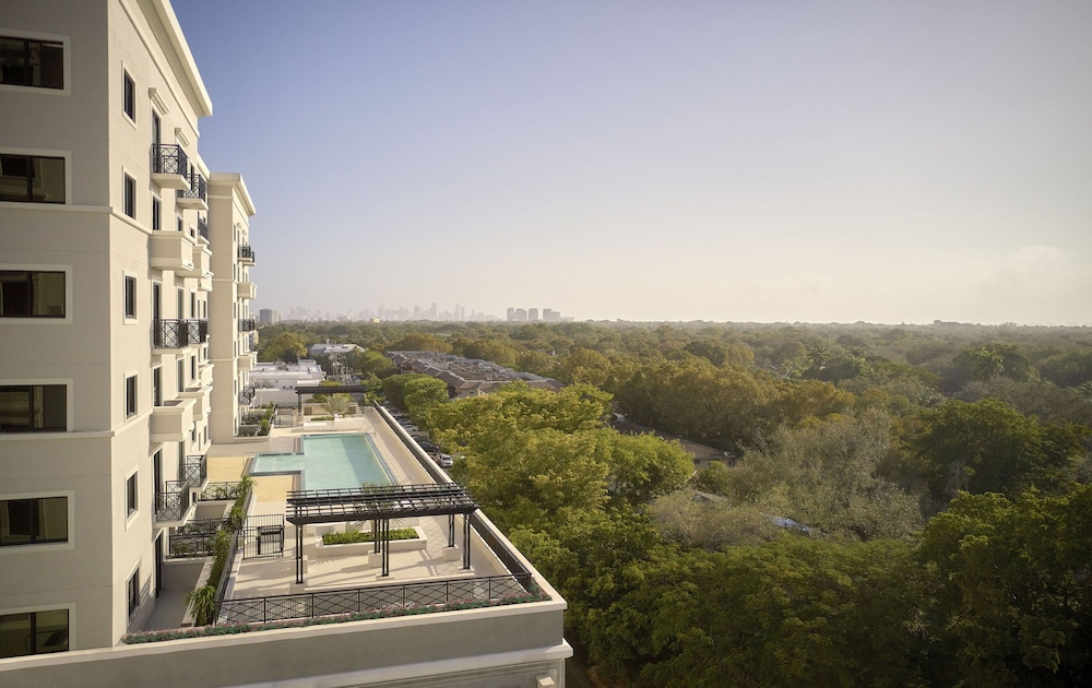 thesis hotel miami coral gables curio collection by hilton