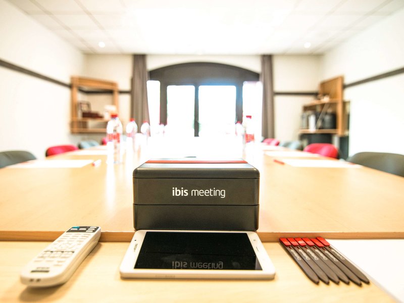 B&B Hotel Marseille La Valentine Porte D'aubagne,La Valentine>>Cassis,3 star