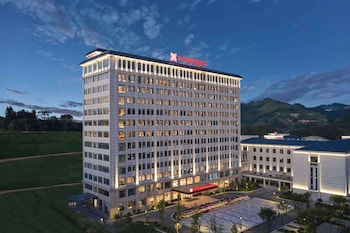 Hilton Garden Inn Huaihua Anjiang,,3 star