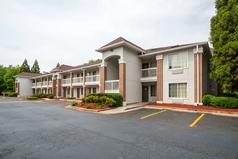 Studio 6 Roswell, Ga - Atlanta,Near Archibald Smith Plantation Home,2 star