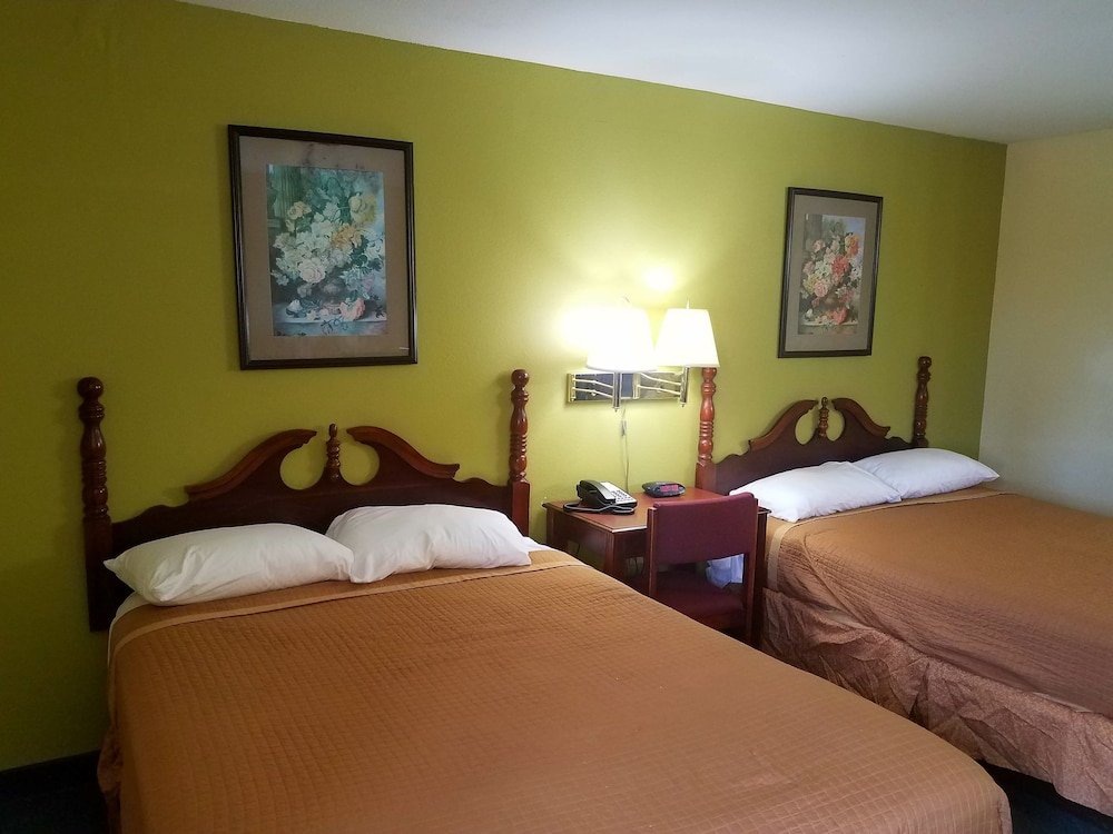 Hotel Groves,Groves>>Beaumont,2 star