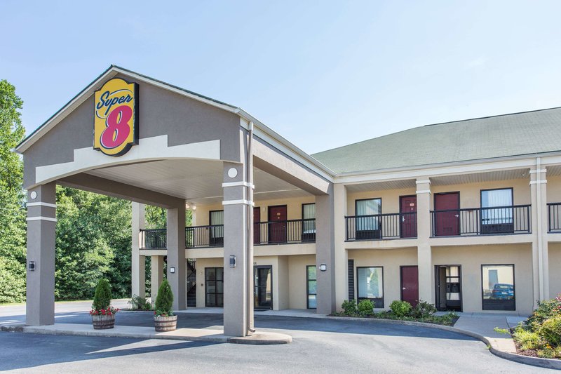 Super 8 By Wyndham Petersburg