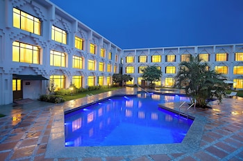 welcomhotel by itc hotels alkapuri vadodara