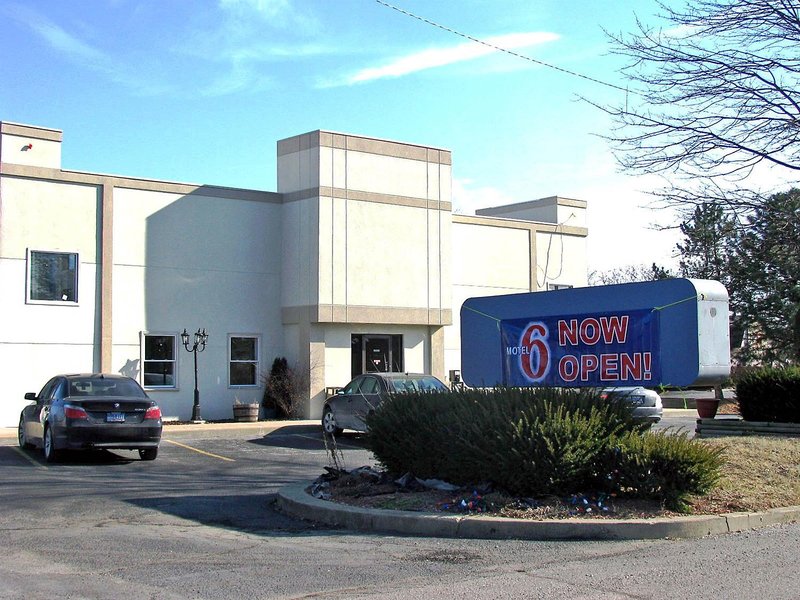 Quality Inn & Suites,Trafalgar>>Columbus,3 star