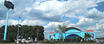 Wind Chase Inn,Mobile>>Loxley,2 star
