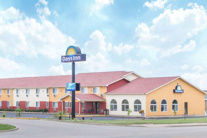 Days Inn By Wyndham Miami,Vinita>>Miami,2.5 star