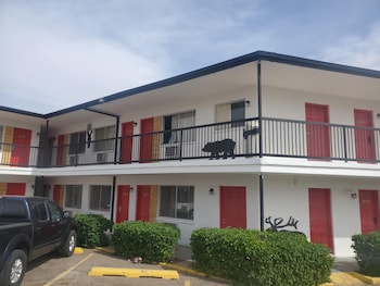 almara inn