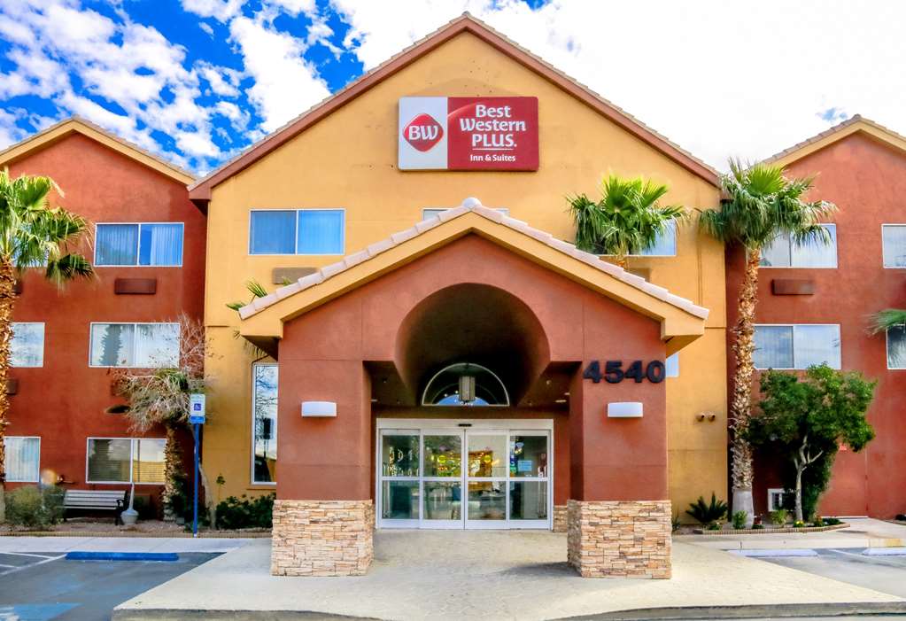 Best Western Plus North Las Vegas Inn & Suites,Nellis Air Force Base>>Las Vegas,2.5 star