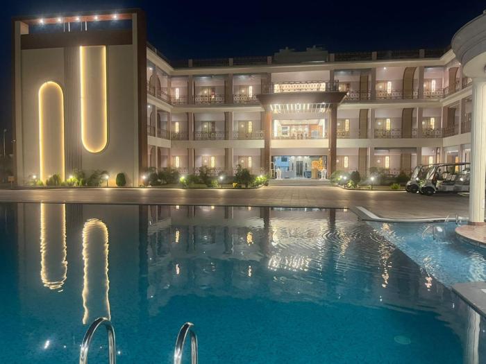 Nirvana Grand Hotel & Resort,,5 star