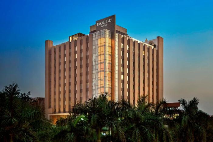 Doubletree By Hilton Gurugram Baani Square,,5 star