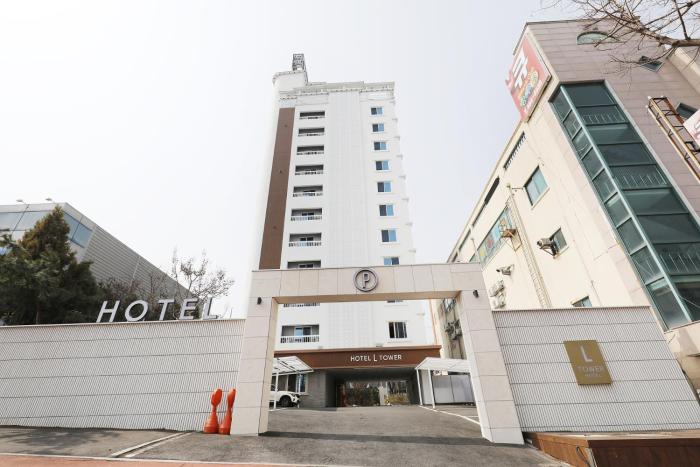 el tower hotel
