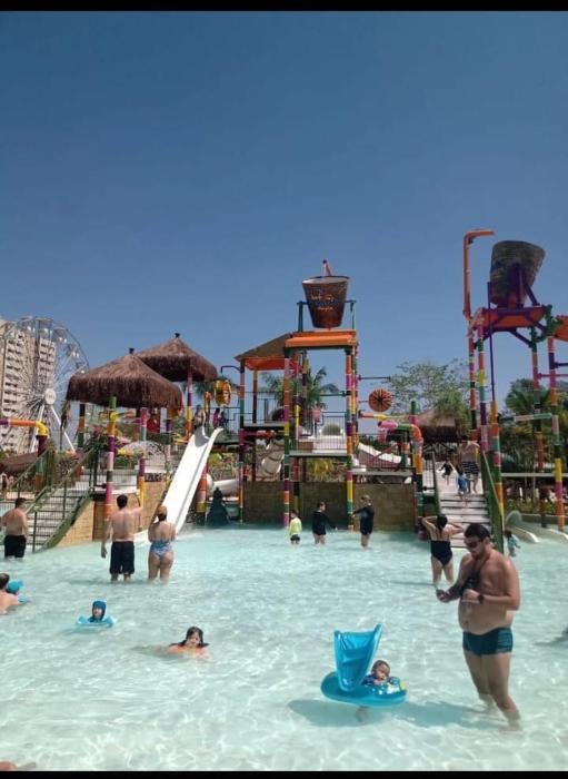 hot beach suites olimpia