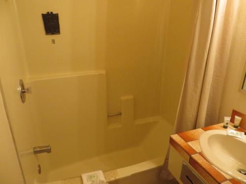 Saddle West Hotel And Casino And Rv Park,Mojave Desert>>Pahrump,3 star