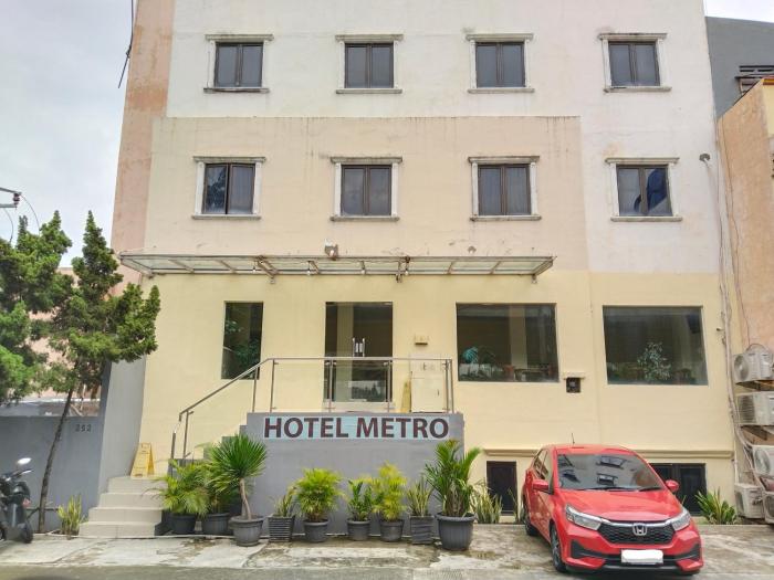 metro hotel bekasi by cocotel