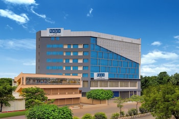 keys lite by lemon tree hotels vadodara