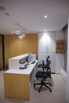 Hotel Elegant Inn,Vesu,3 star