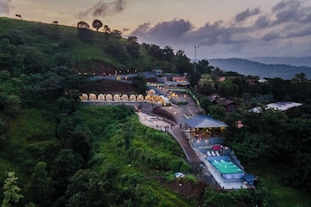 The Hosteller Panshet,,3 star