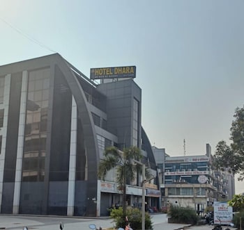 Hotel Dhara,Odhav,3 star