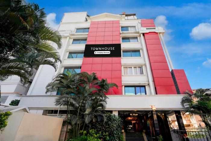 Super Townhouse Civil Aviation Hal Road,,3 star