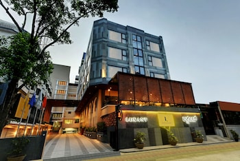 The Luxant Hotel,,4 star