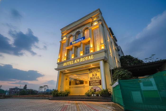 Fabhotel K9 Royal,,3 star