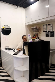 Hotel Vaikunth Palace,,3 star