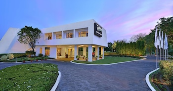 Radisson Jass Khajuraho,,4.5 star