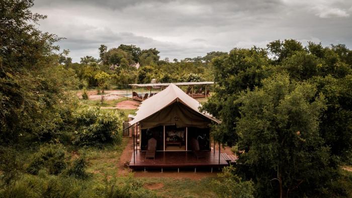 honeyguide khoka moya camp