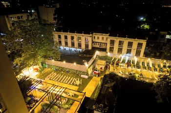 Hotel Gemini Continental,Hazratganj,4 star