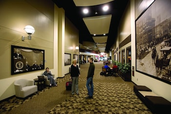 canad inns destination center grand forks