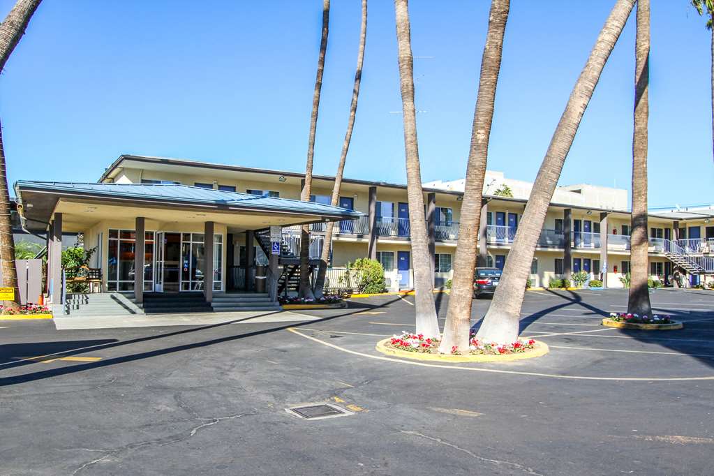 Motel 6 San Diego Airport - Harbor,California>>Downtown San Diego,2 star