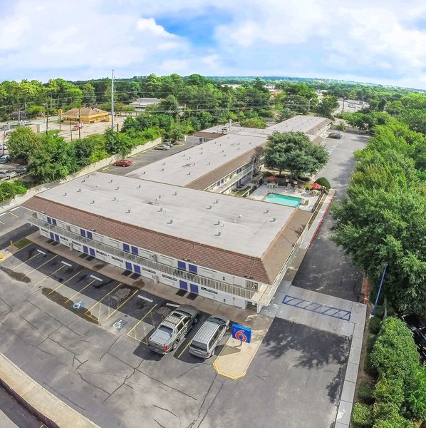 Motel 6 Huntsville, Tx,Huntsville>>Conroe,2 star