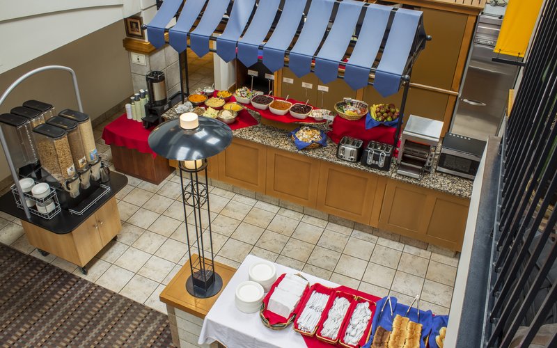 Hôtel Lindbergh,Quebec>>L'ancienne-Lorette,3 star