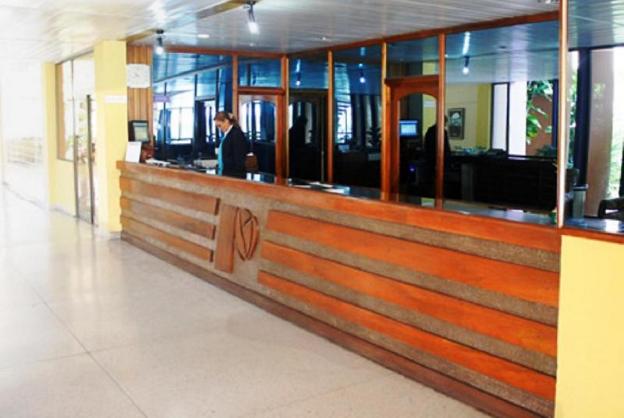 Pernik,Cuba>>Holguin,3 star